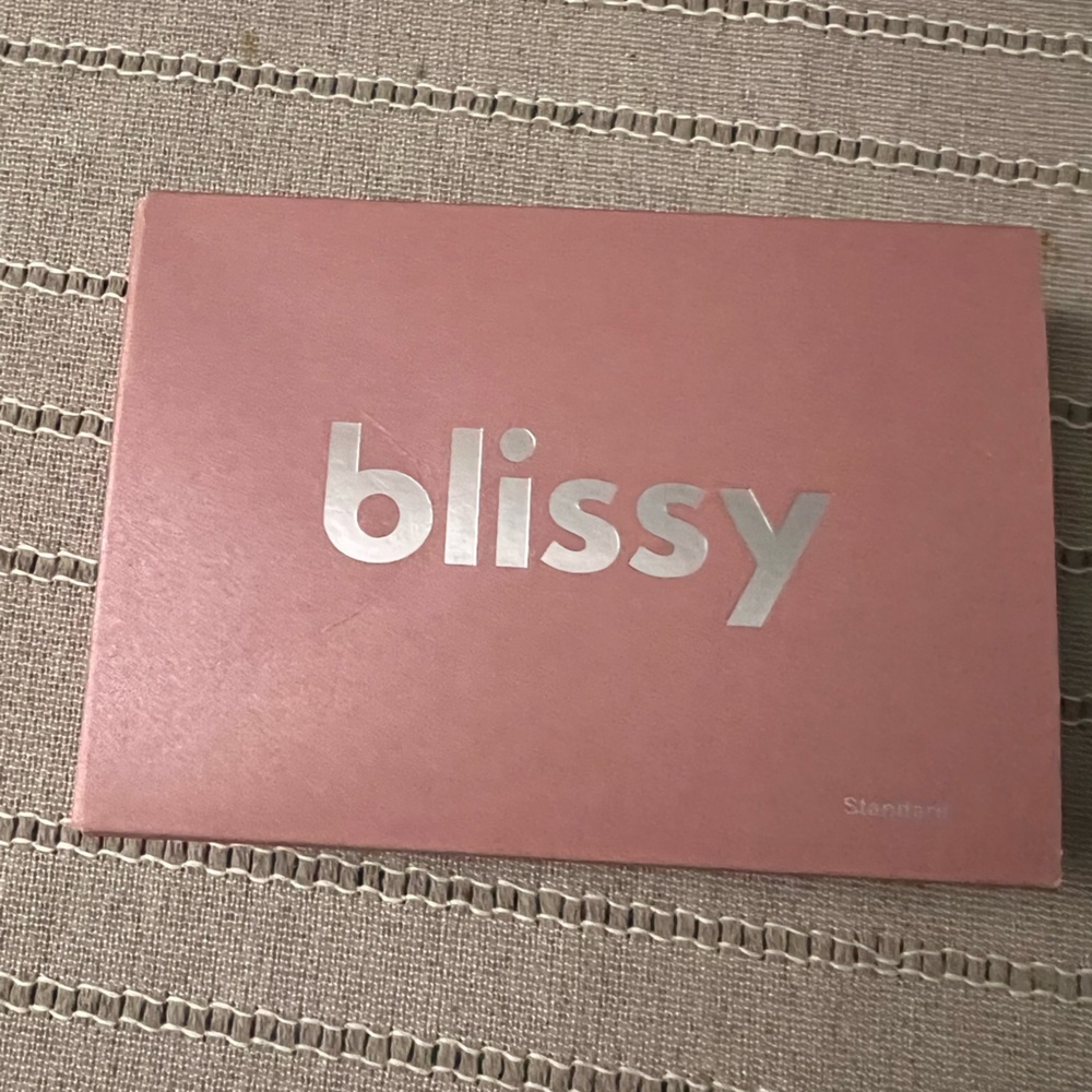 NWT Blissy Pillow Case